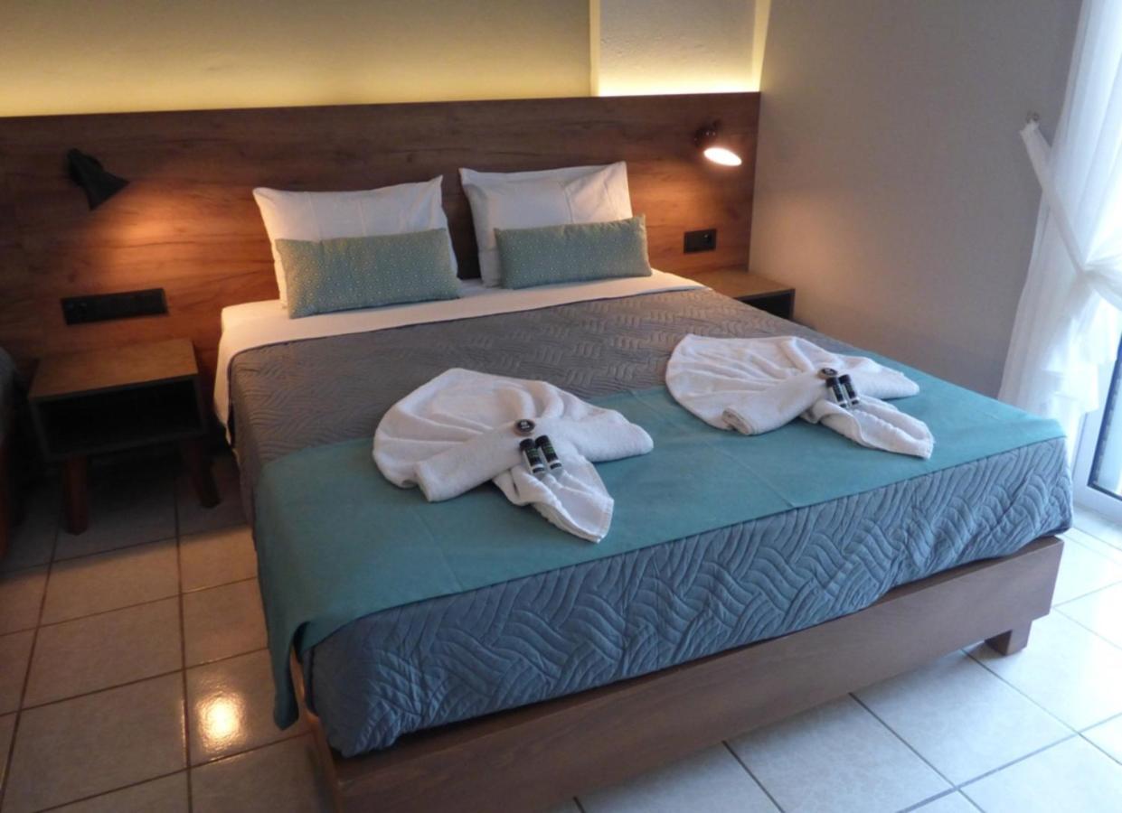 Poledas Apartments Джорджополис Екстериор снимка